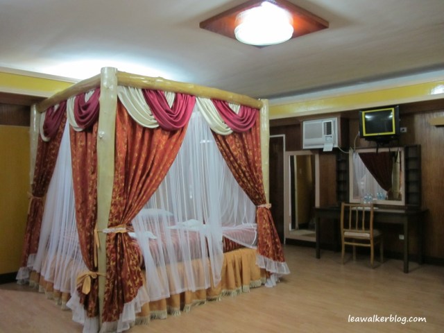 Hidden Island Resort