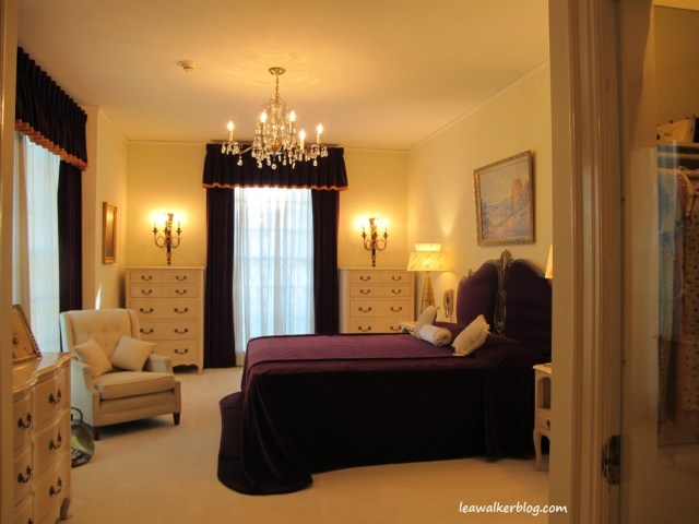 Elvis Presley's bedroom.