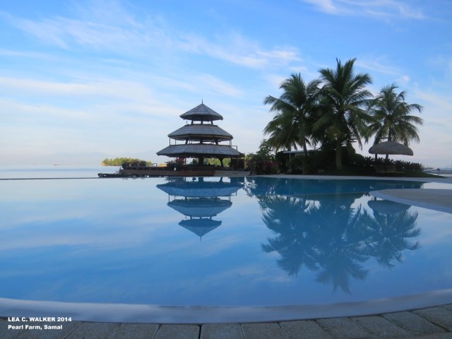The Infinity Pool with Pearl Farm's famous Parola. The bar is at the 2nd floor of the Parola. 